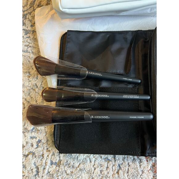 NWOT Estee Lauder Large Powder Foundation Brush 10 - Picture 7 of 7